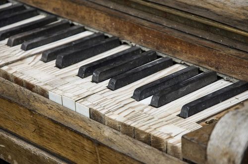piano, instrument, music, musical instrument, sound, play piano, piano keyboard, keys, keyboard instrument, piano keys, keyboard, white, black, make music, sounds, broken, over, old, damaged, damage, piano, piano, piano, piano, piano, music, music, piano keyboard, piano keys