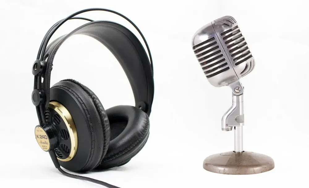 podcast, headset, microphone, radio, audio, internet, voice, headphones, dubbing, sound, recording, record, podcast, podcast, podcast, podcast, podcast
