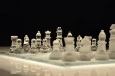 chess, chess pieces, glass, reflection, chess set, chessboard, glass chess set, glass chess pieces, glass chess, glass chessboard, strategy game, board game, chess, chess, chess, chess, chess